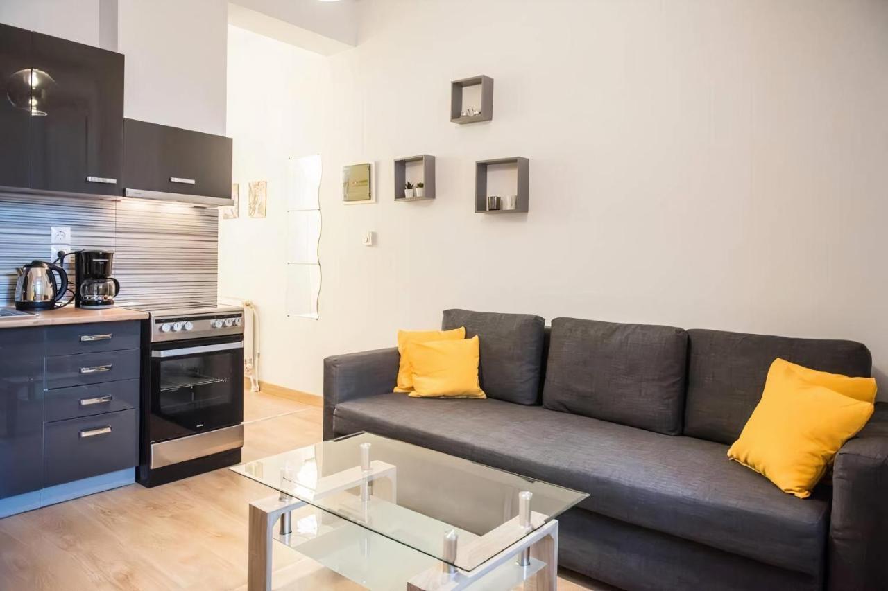 Yellow Geranium Apartment Thessaloníki Ngoại thất bức ảnh